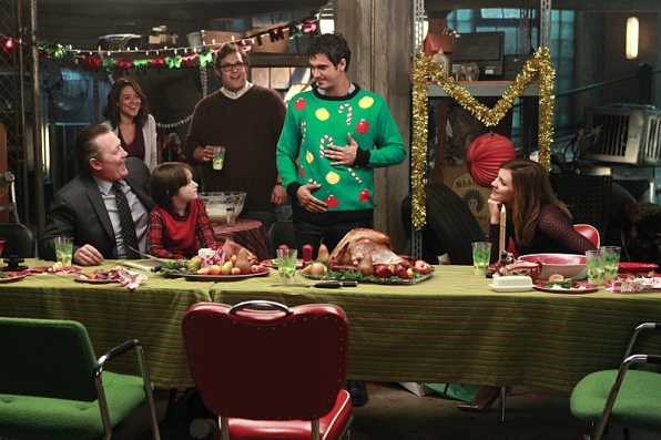 L'équipe Scorpion autour de la table de Noël